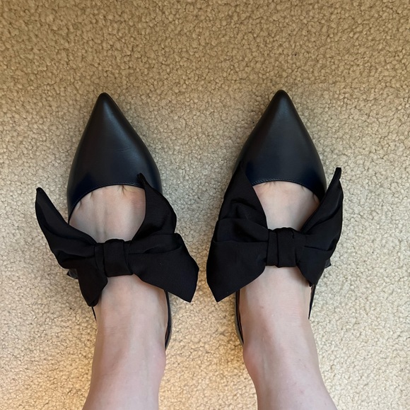 NWOT Tabitha Simmons Evangeline pointy toe decorative fabric bow leather flats - Picture 4 of 5